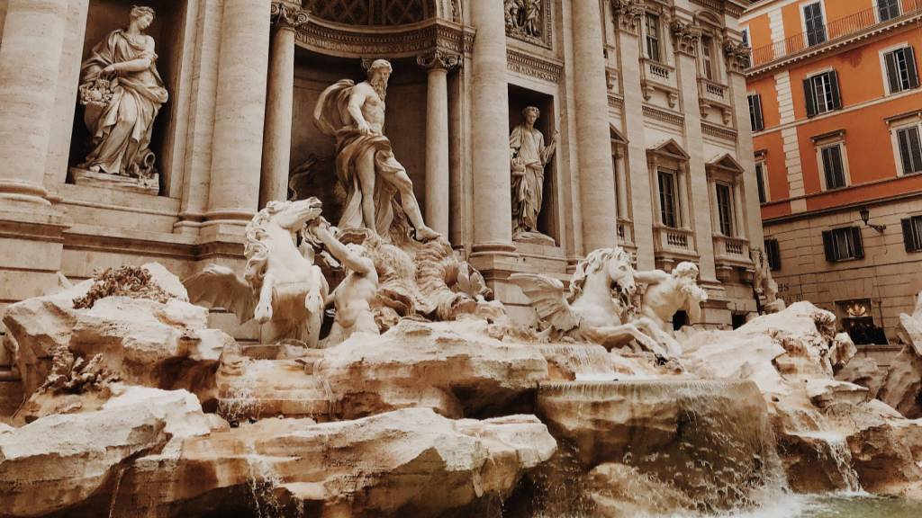 Hotel-Unicum-Vite-foto-fontana-trevi-roma